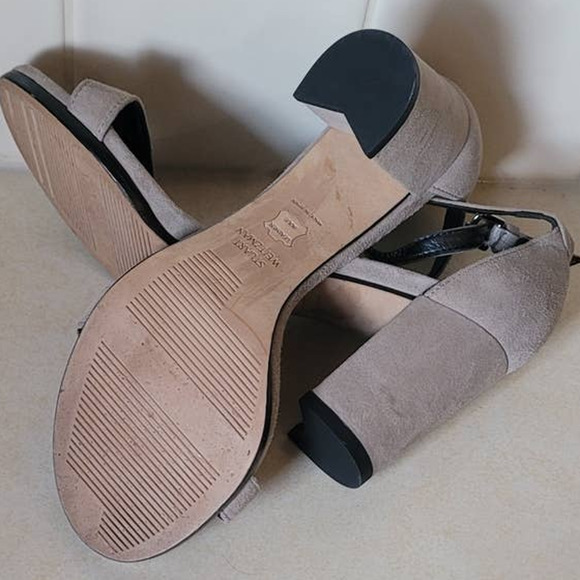 Stuart Weitzman Nearly Nude Strap Sandal Size 4 Gray - Picture 6 of 8
